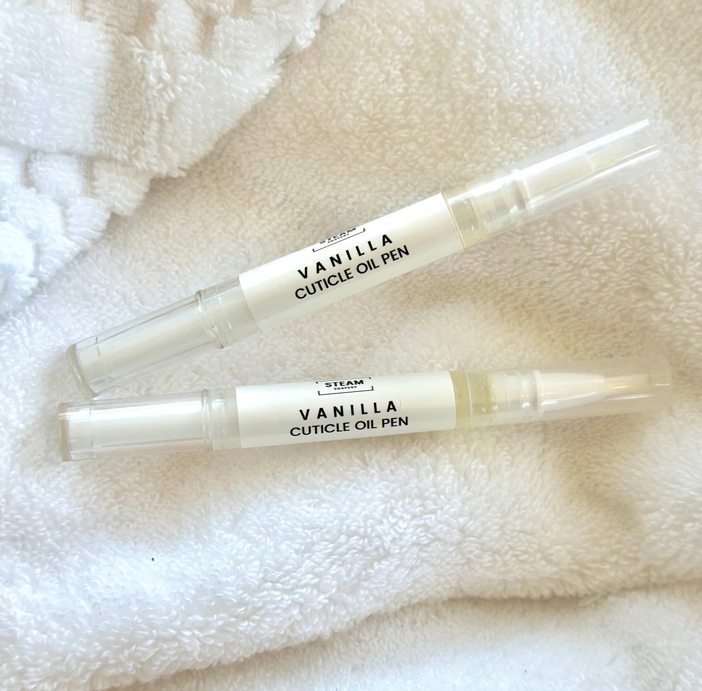 Vanilla Cuticle Oil Pen for moisturizing and nourishing cuticles with a soothing vanilla scent